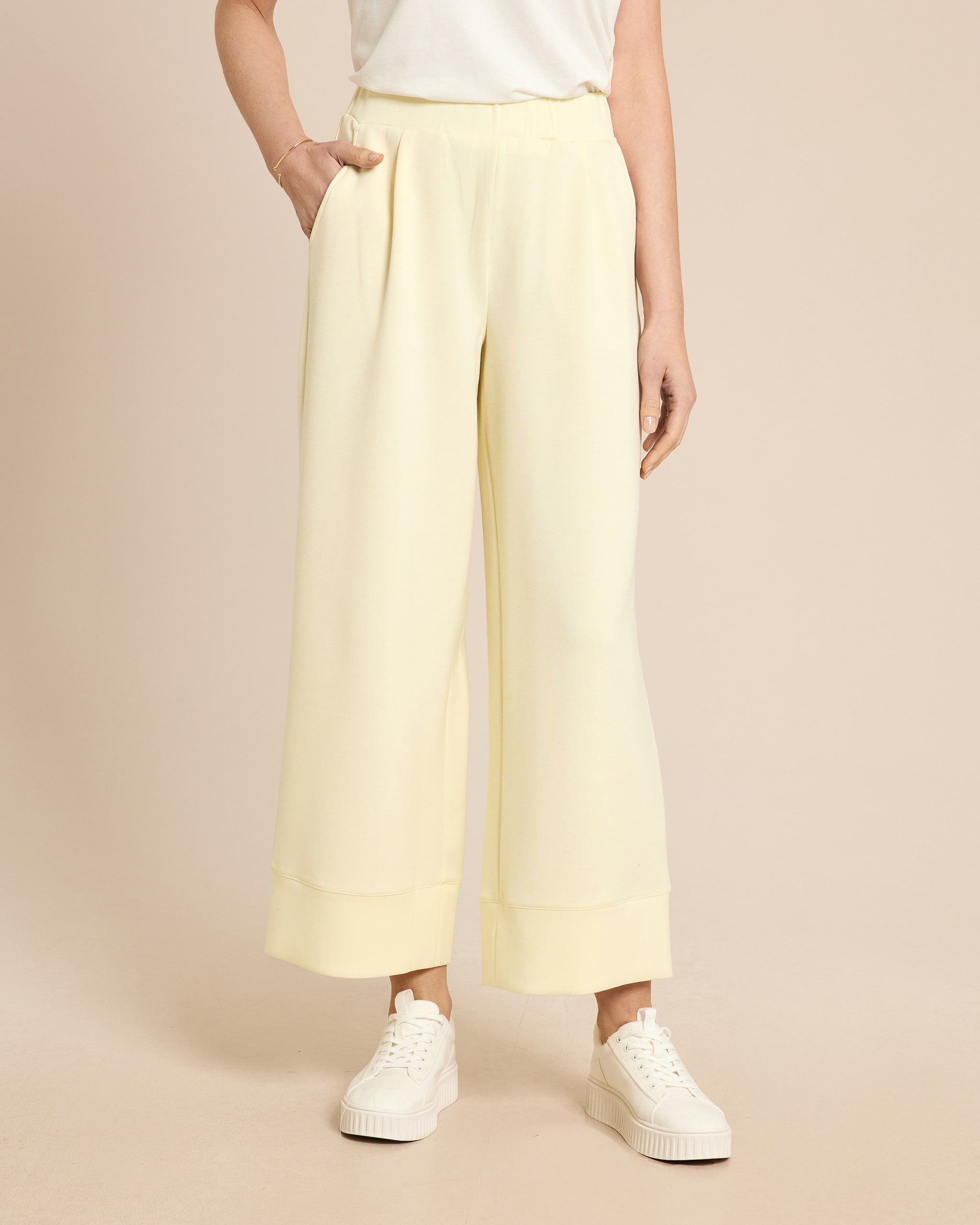 Produktabbildung für Soft Sweat Hose mit Bundfalte