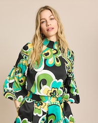Produktabbildung für Bluse gesmokter Kragen & Ärmelsaum