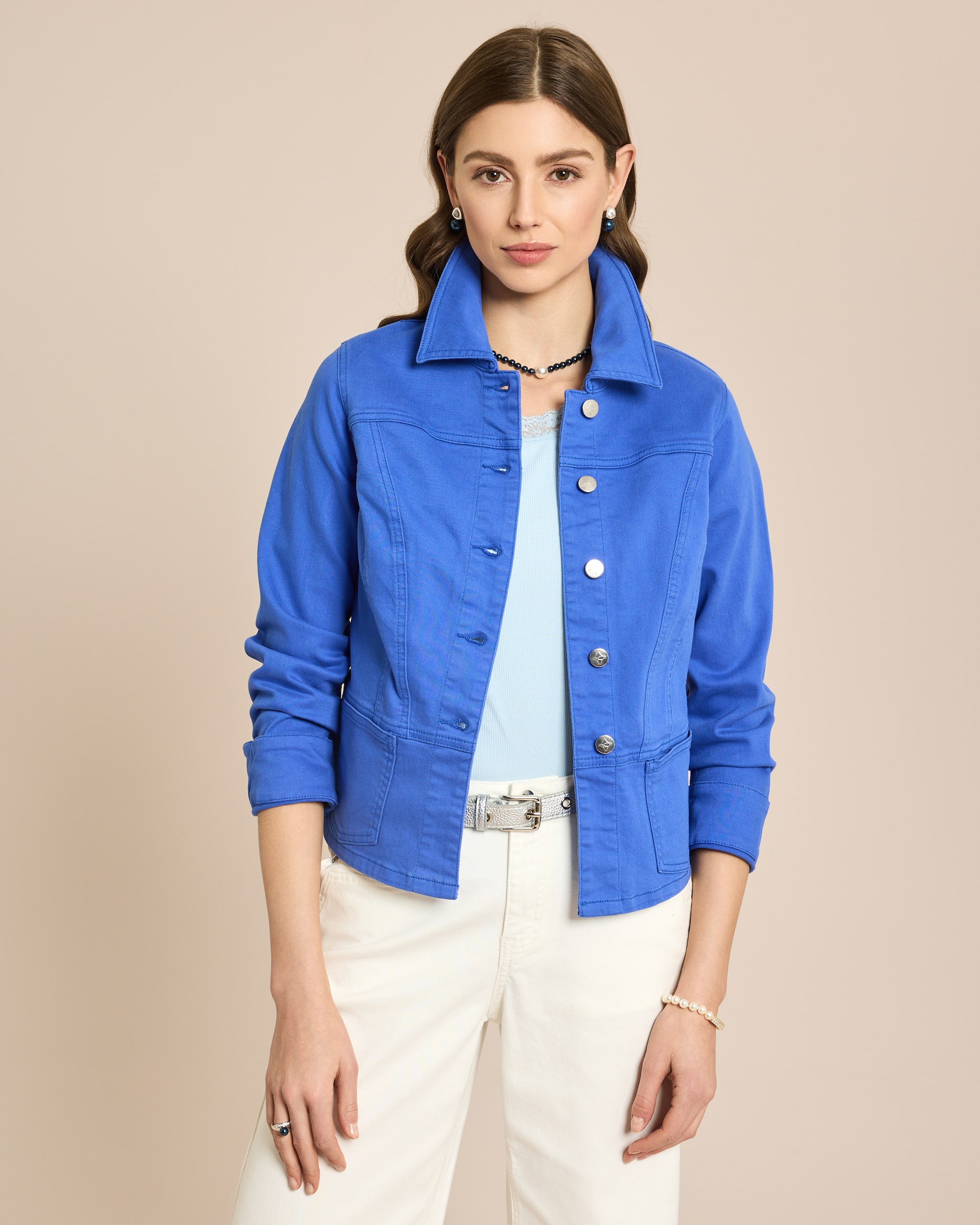 Produktabbildung für Jeansjacke mit angesetztem Schößchen