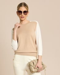 Produktabbildung für Pullover mit Kontrastärmeln