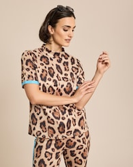 Produktabbildung für Shirt in Veloursoptik mit Jaguar-Print