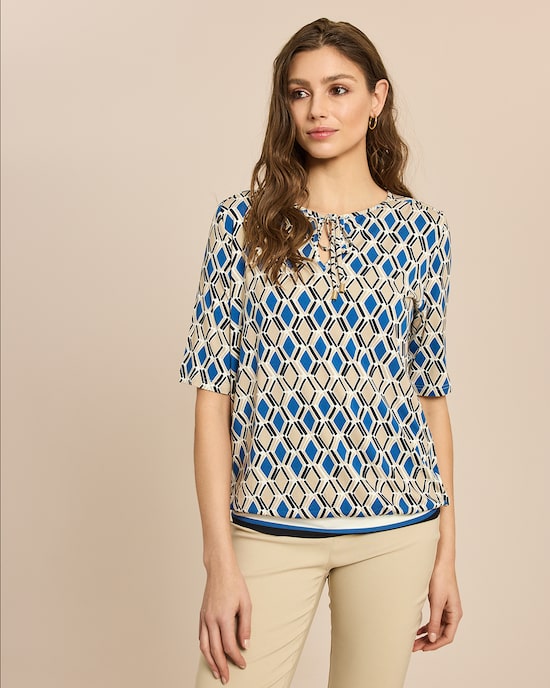 Produktabbildung für Shirt mit Key-Hole und Kordel