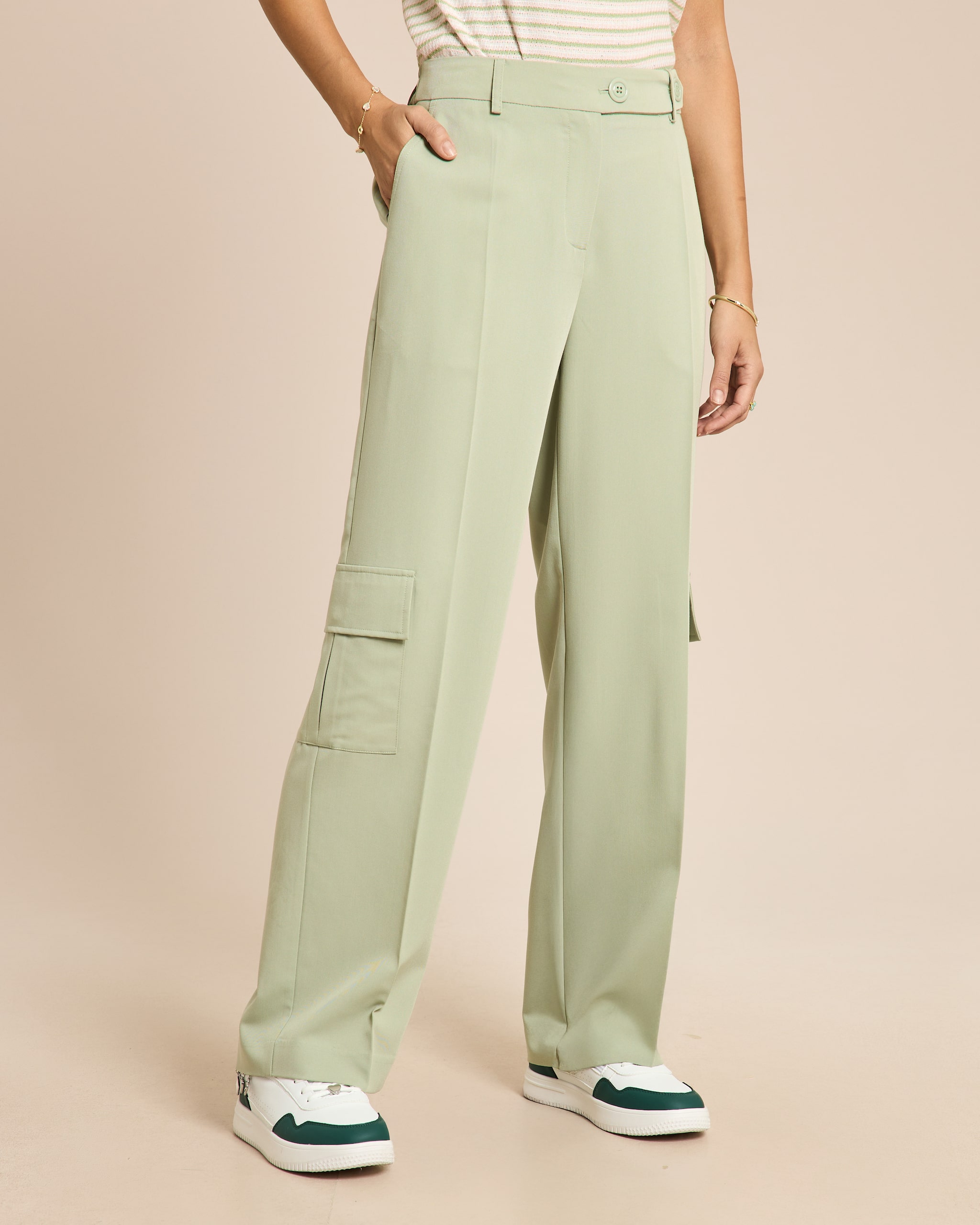 Produktabbildung für Hose mit Taschen