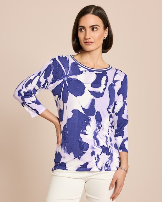 Produktabbildung für Pullover mit Big Aquarell-Blumendruck