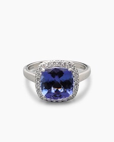 Produktabbildung für Ring mit Tansanit AAAAA und Brillanten