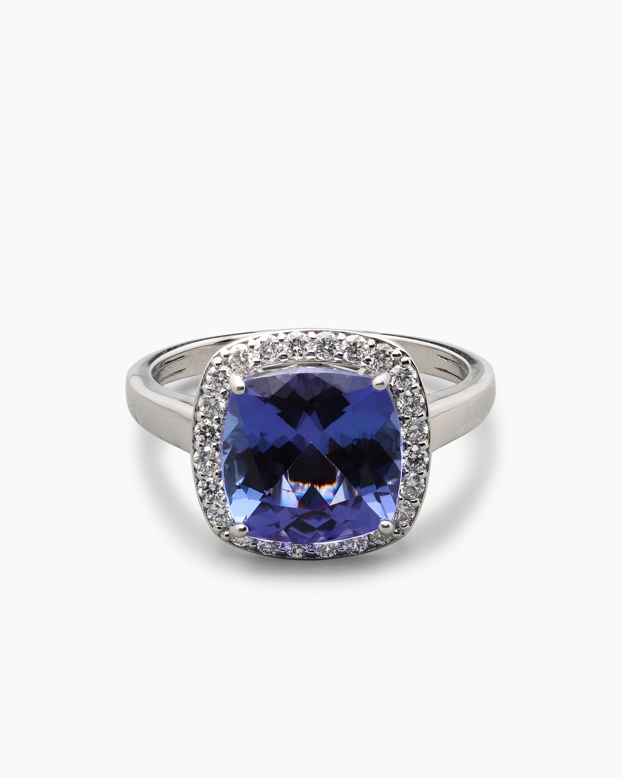 Produktabbildung für Ring mit Tansanit AAAAA und Brillanten
