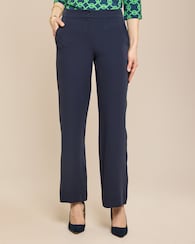 Produktabbildung für Hose weites Bein und Taschen