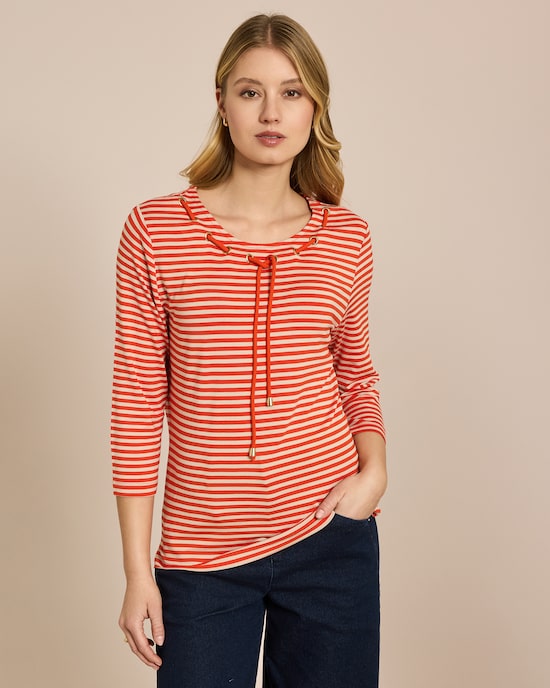 Produktabbildung für Shirt mit Kordel-Detail am Ausschnitt