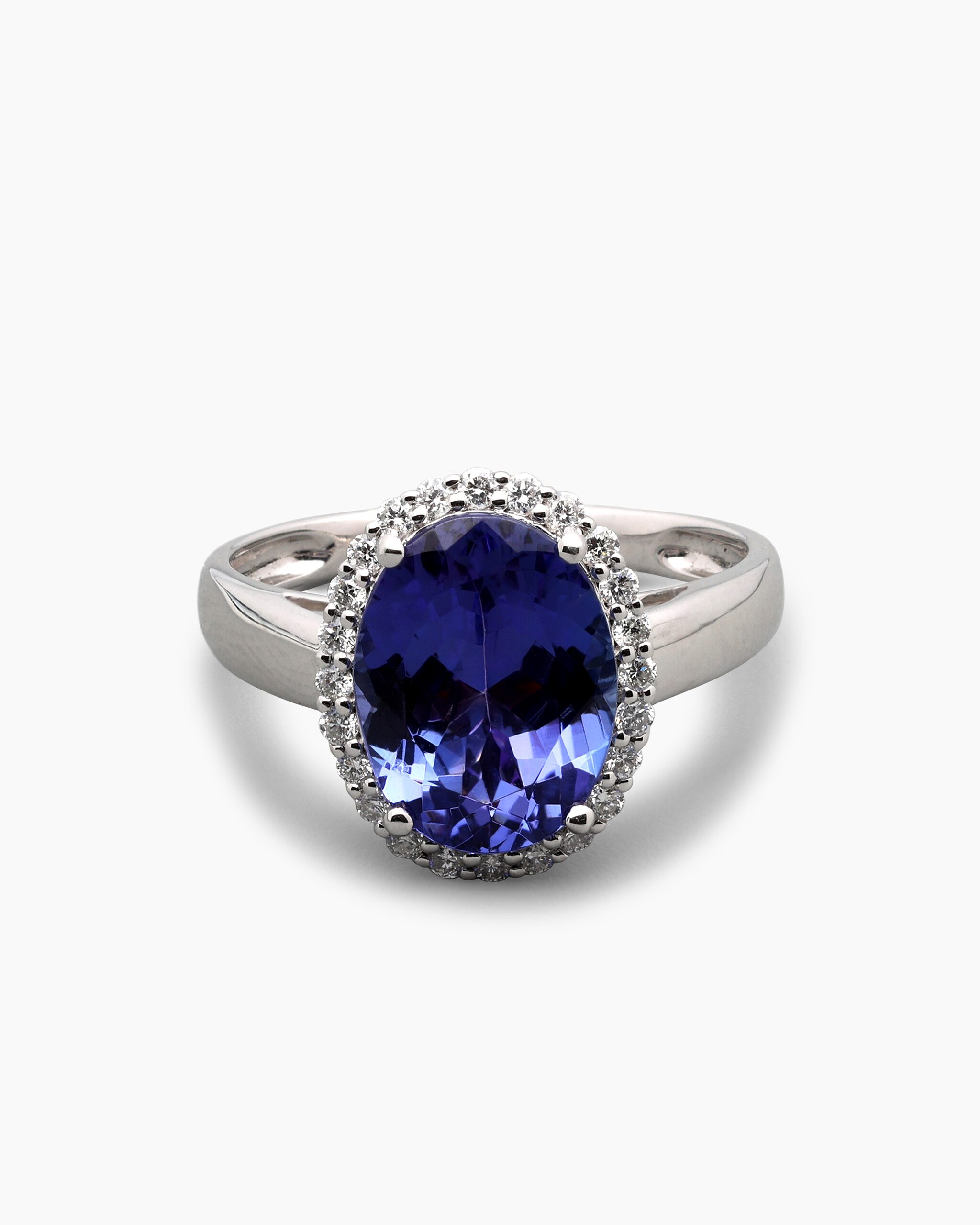Produktabbildung für Ring mit Tansanit AAAAA und Brillanten
