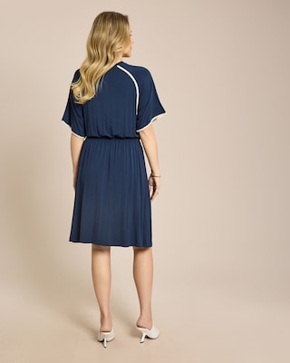 Produktabbildung 3 für Kleid mit Stickerei an Kanten