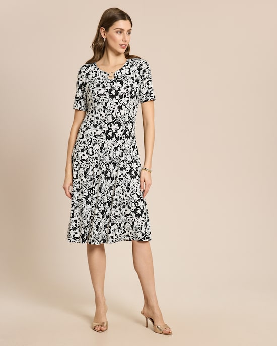 Produktabbildung für Kleid mit Blumendruck