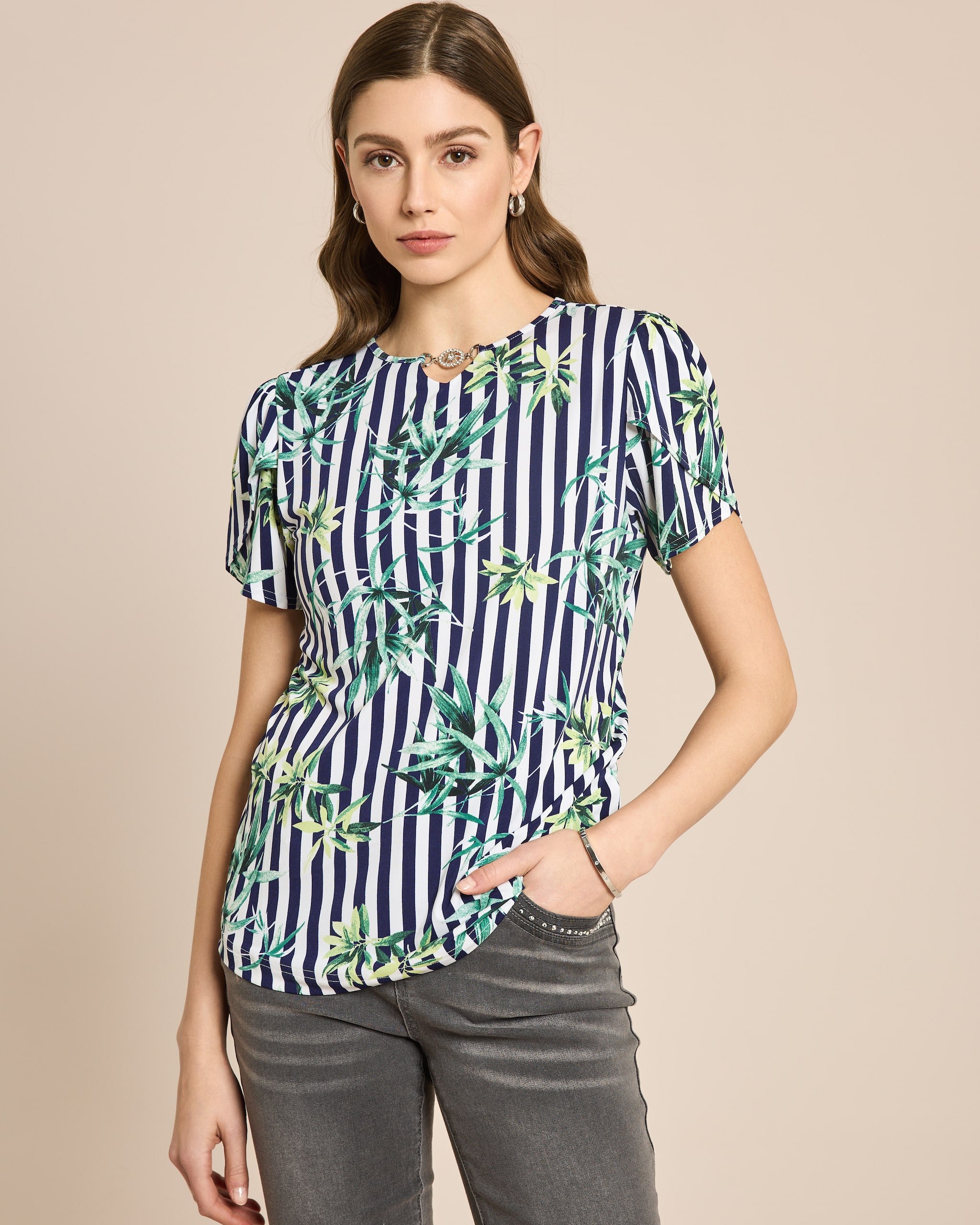 Produktabbildung für Shirt mit Grafikdruck
