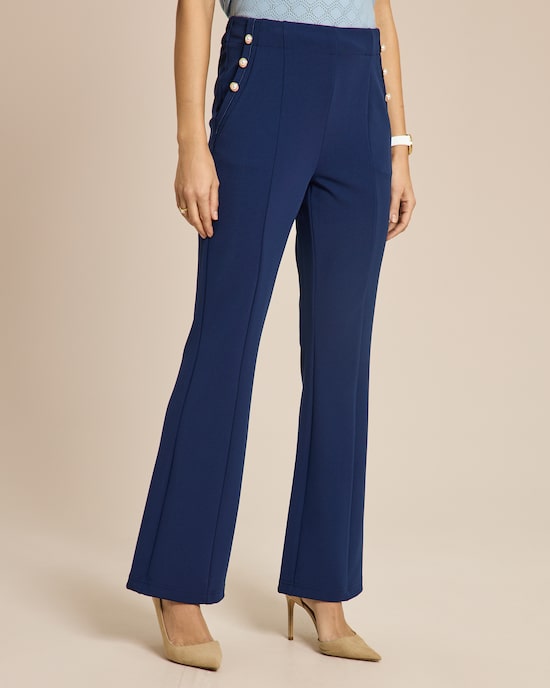 Produktabbildung für Hose mit Dekoknöpfen