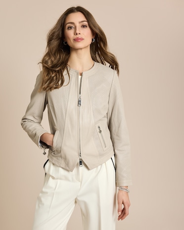 Produktabbildung für Lederjacke mit Perforation