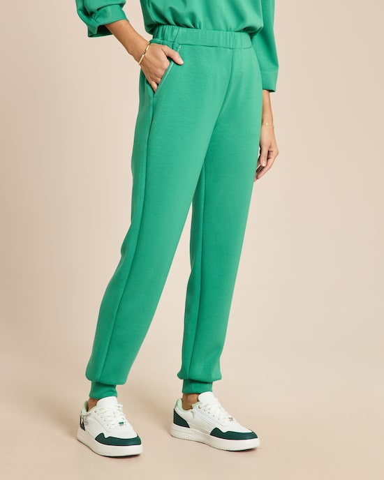 Produktabbildung für Sweathose mit Metallic Stickerei