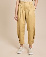 Produktabbildung für Hose mit Riegeldetail