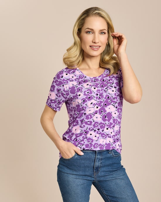 Produktabbildung für Shirt mit Blüten-Leo Druck