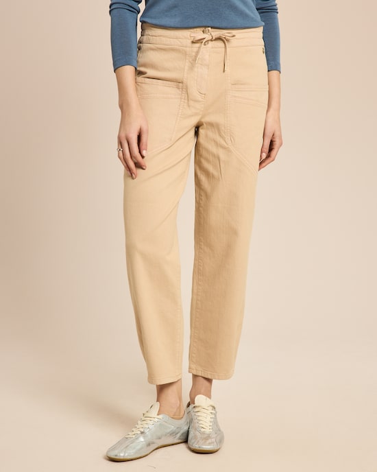 Produktabbildung für Jeans mit Taschendetail