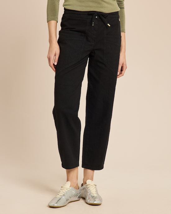 Produktabbildung für Jeans mit Taschendetail