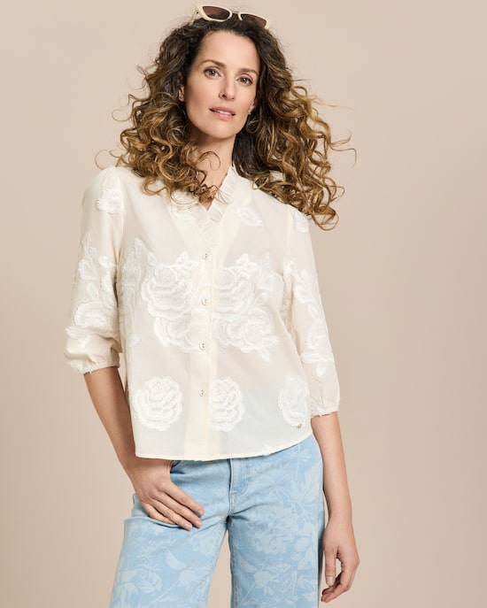 Produktabbildung für Bluse mit floralem Stick und Rüschen