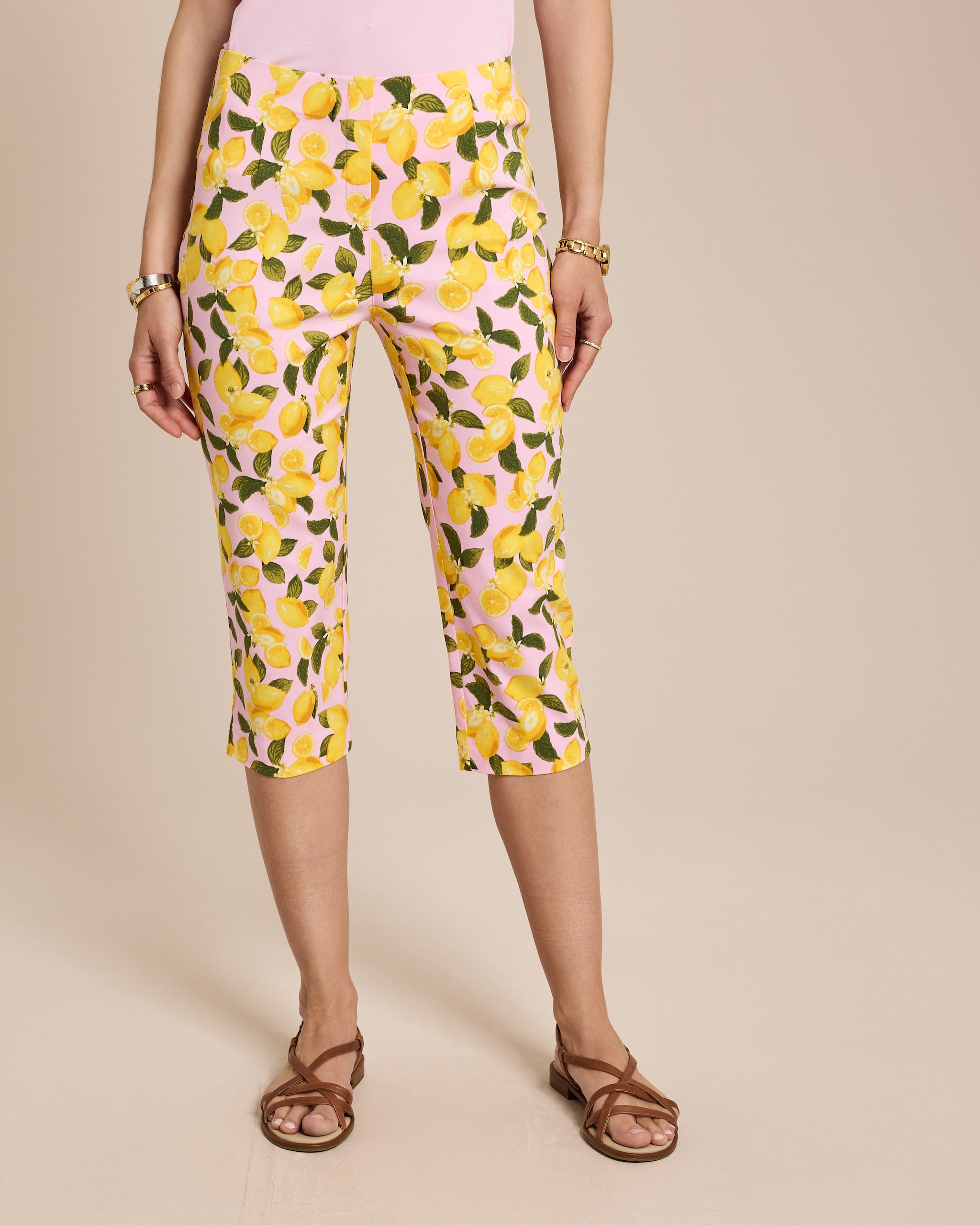 Produktabbildung für Capri Schlupfhose mit Zitronen-Druck