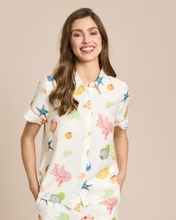 Produktabbildung für Kurzarmbluse mit maritimem Print