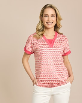 Produktabbildung für Shirt mit V-Ausschnitt