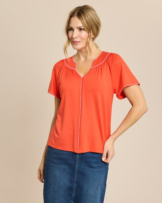 Produktabbildung für Shirtbluse mit Kontrast-Stickerei