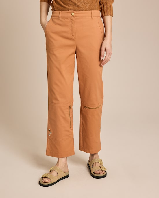 Produktabbildung für Hose mit Reißverschlussdetails