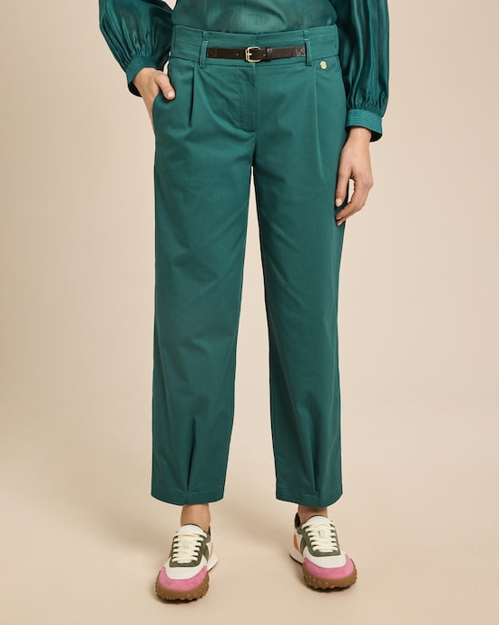 Produktabbildung für Hose mit Gürteldetail