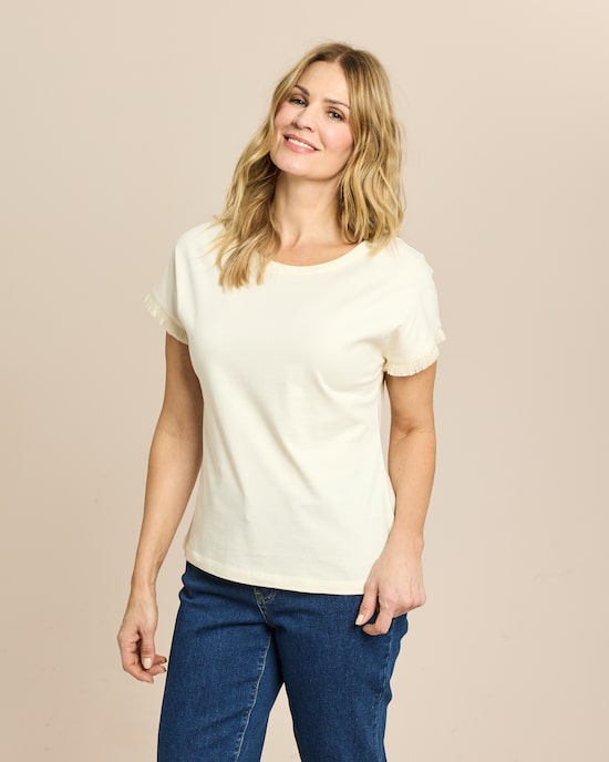 Produktabbildung für Shirt mit Fransen-Deko am Armausschnitt