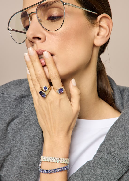 Produktabbildung für Ring mit Tansanit & Diamanten