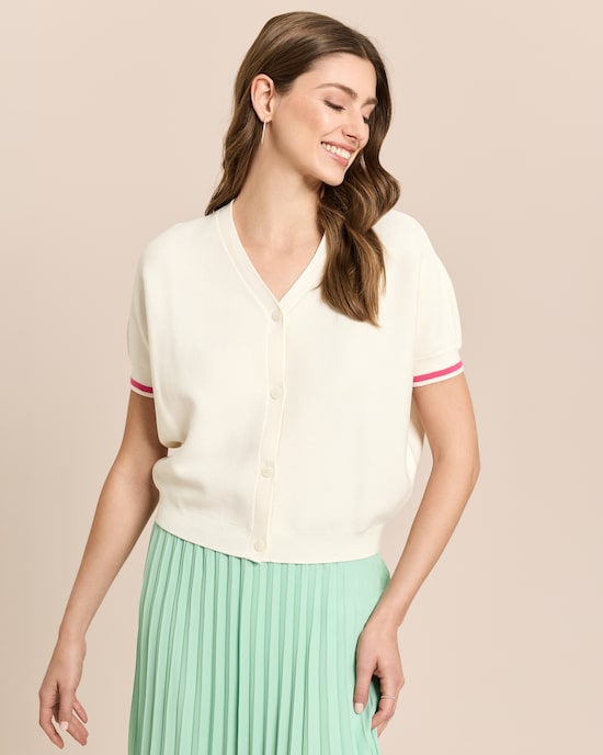 Produktabbildung für Cardigan mit Stickerei