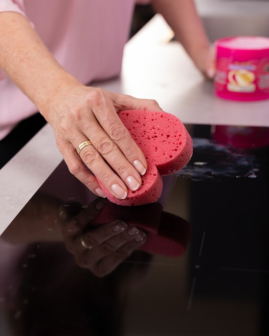 Produktabbildung für Intensiv Reinigungspaste + 2 Schwämme