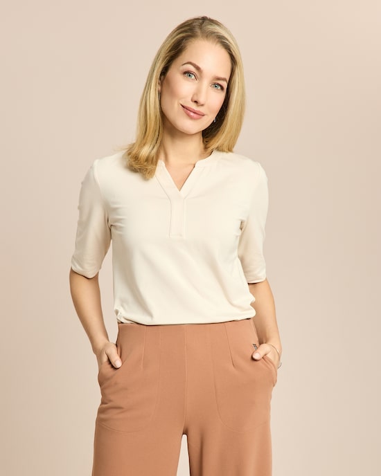 Produktabbildung für Shirt mit Schlitzen