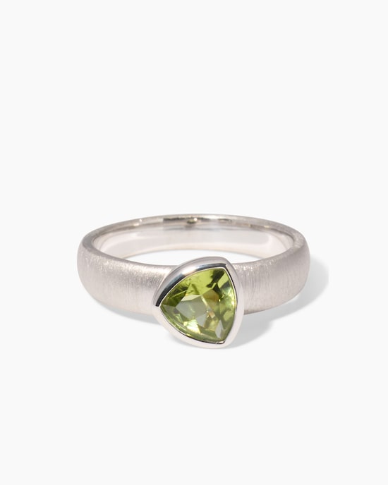 Produktabbildung für Ring mit Peridot