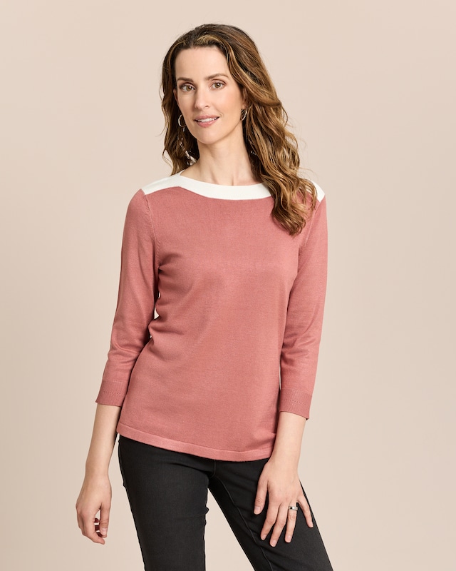 Pullover mit U-Boot-Ausschnitt