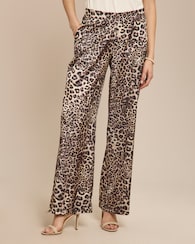 Produktabbildung für Marlenehose mit Animaldruck