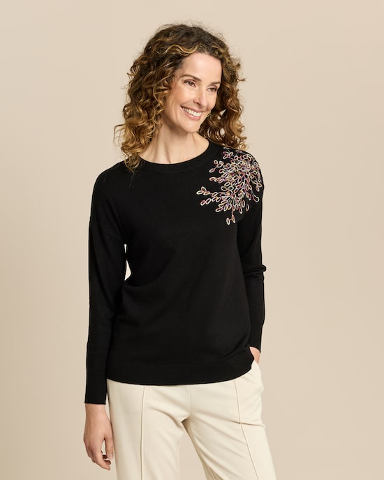 Produktabbildung für Pullover mit Stickerei und Pailletten
