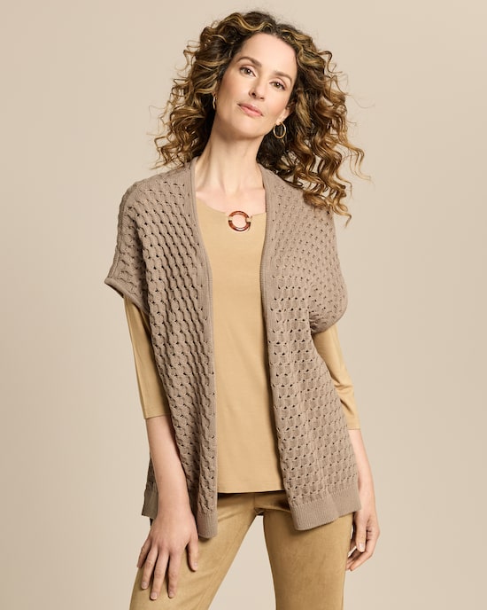 Produktabbildung für Strickcardigan mit Zopf-Ajour-Muster