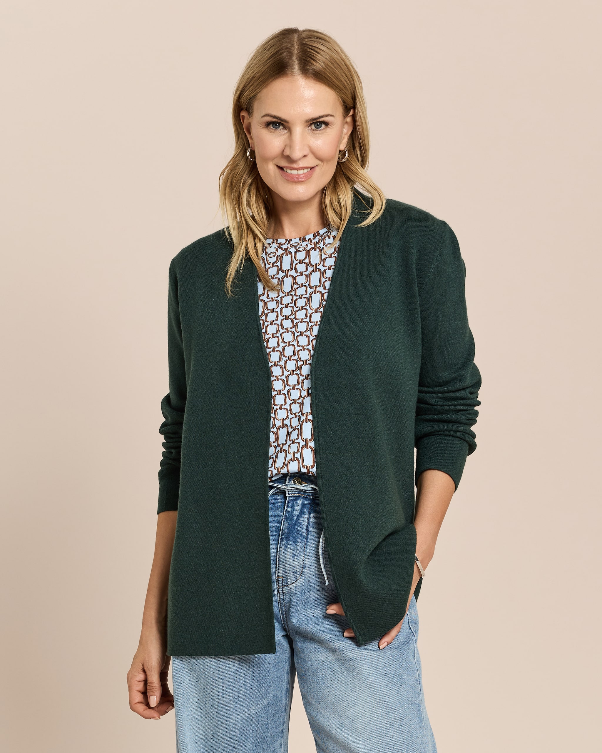 Produktabbildung für Cardigan in Midi-Länge
