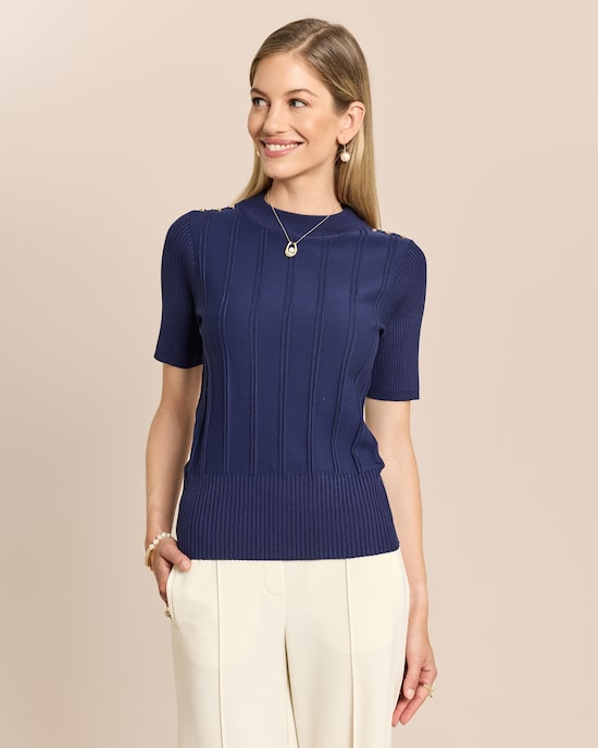 Produktabbildung für Pullover mit Knopfdeko