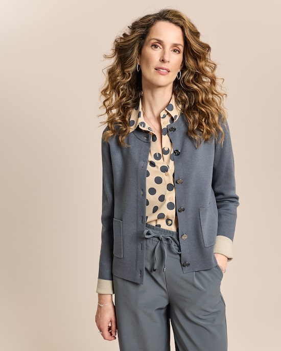 Produktabbildung für Doubleface-Cardigan mit Metallknöpfen
