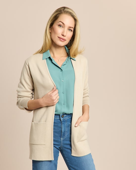 Produktabbildung für Strickjacke mit Taschen