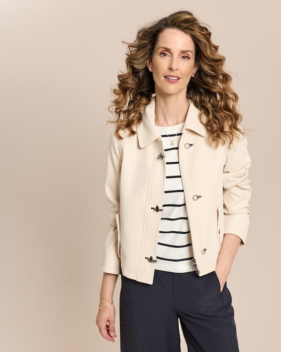 Produktabbildung für Jacke mit Hakenverschluss