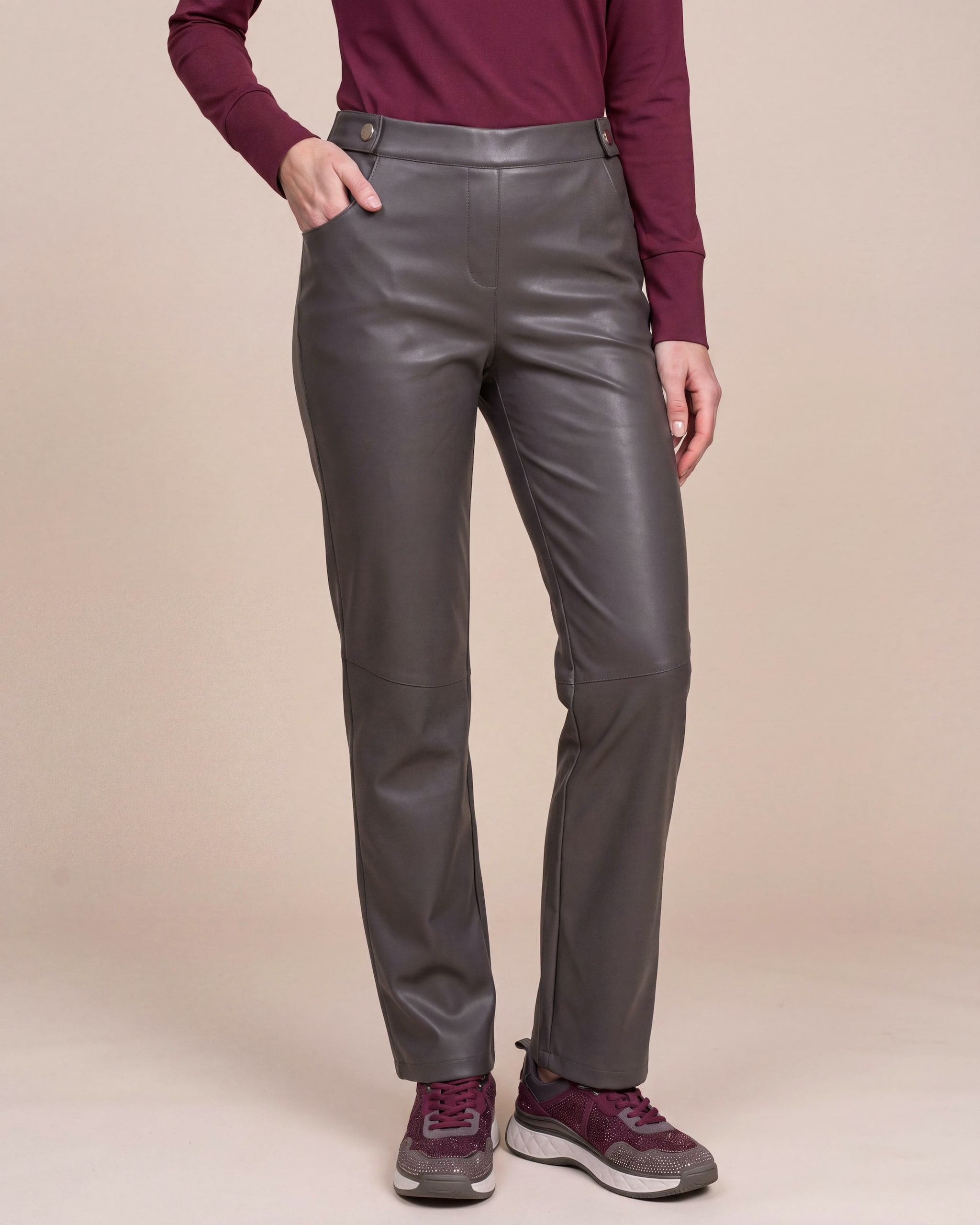 Produktabbildung für Straight Leg Schlupfhose Lederimitat