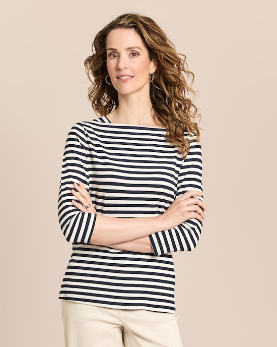 Produktabbildung für Shirt mit U-Boot-Ausschnitt