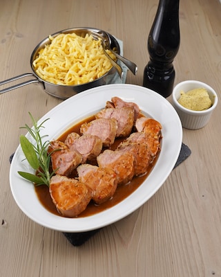 Produktabbildung 1 für Schweinefilet mit Kräuterbutter, 900 g