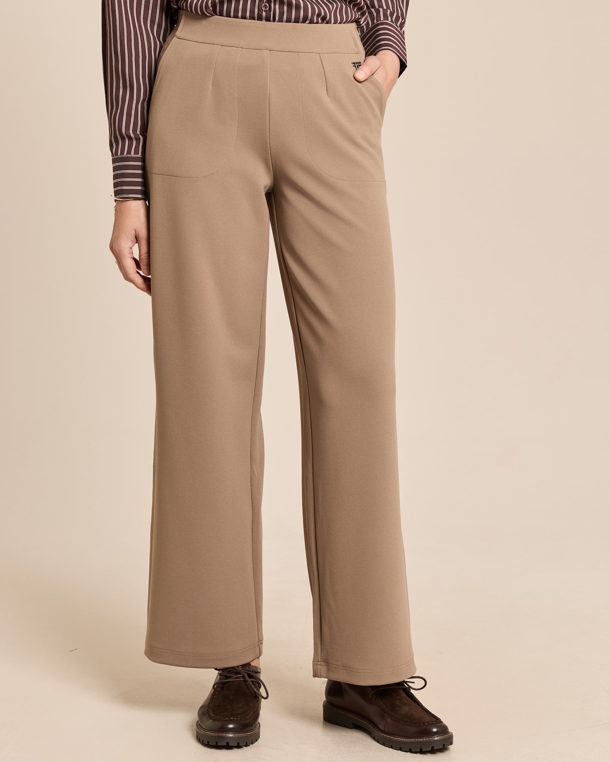 Produktabbildung für Wide Leg Techno Stretch Hose