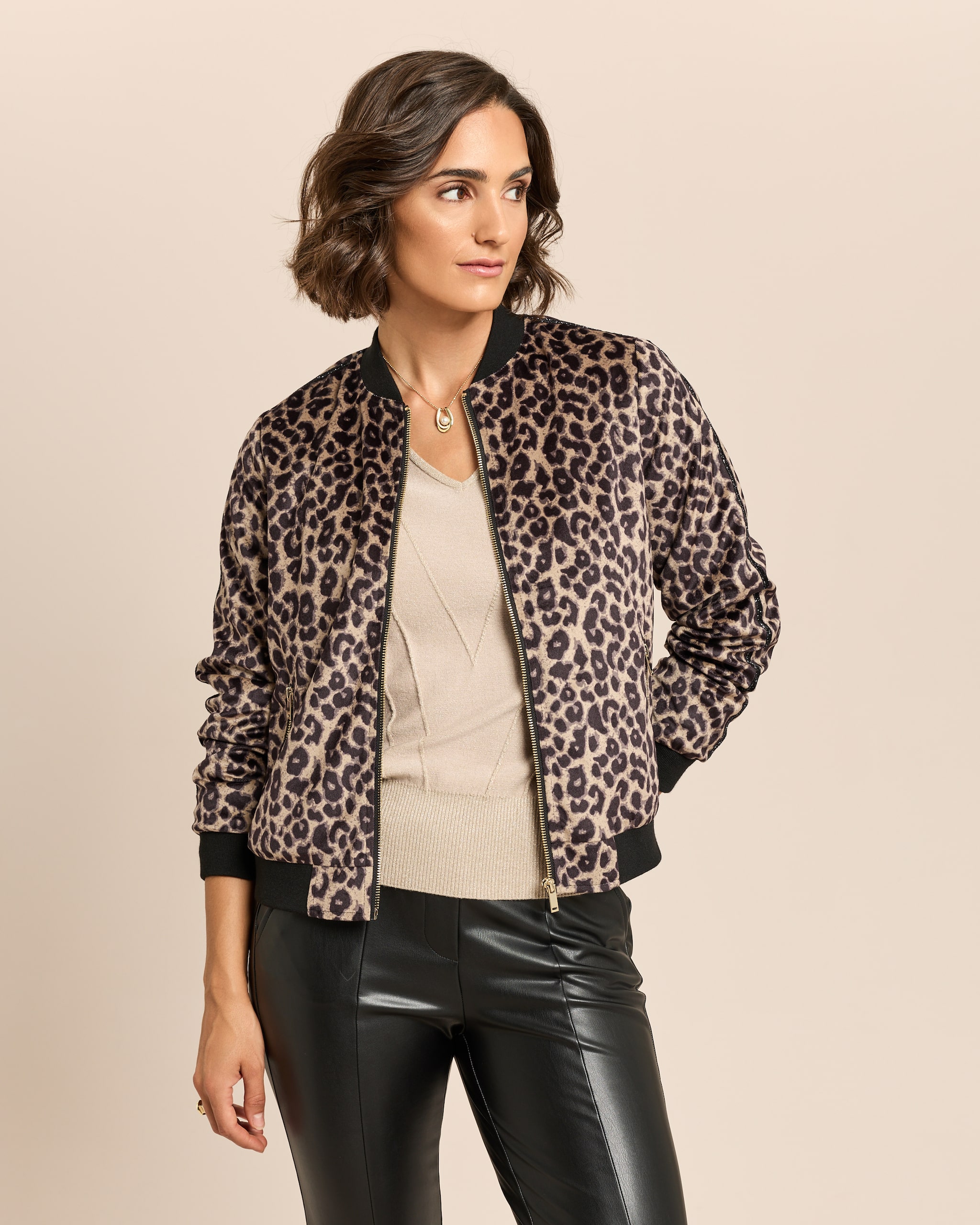 Produktabbildung für Blouson aus Nicki-Samt
